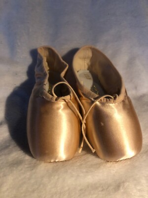 新品⭐︎(別注)【BEAUTIFUL SHOES】BALLETSHOES 23.0 Dance Shoes | Dancewear Solutions®