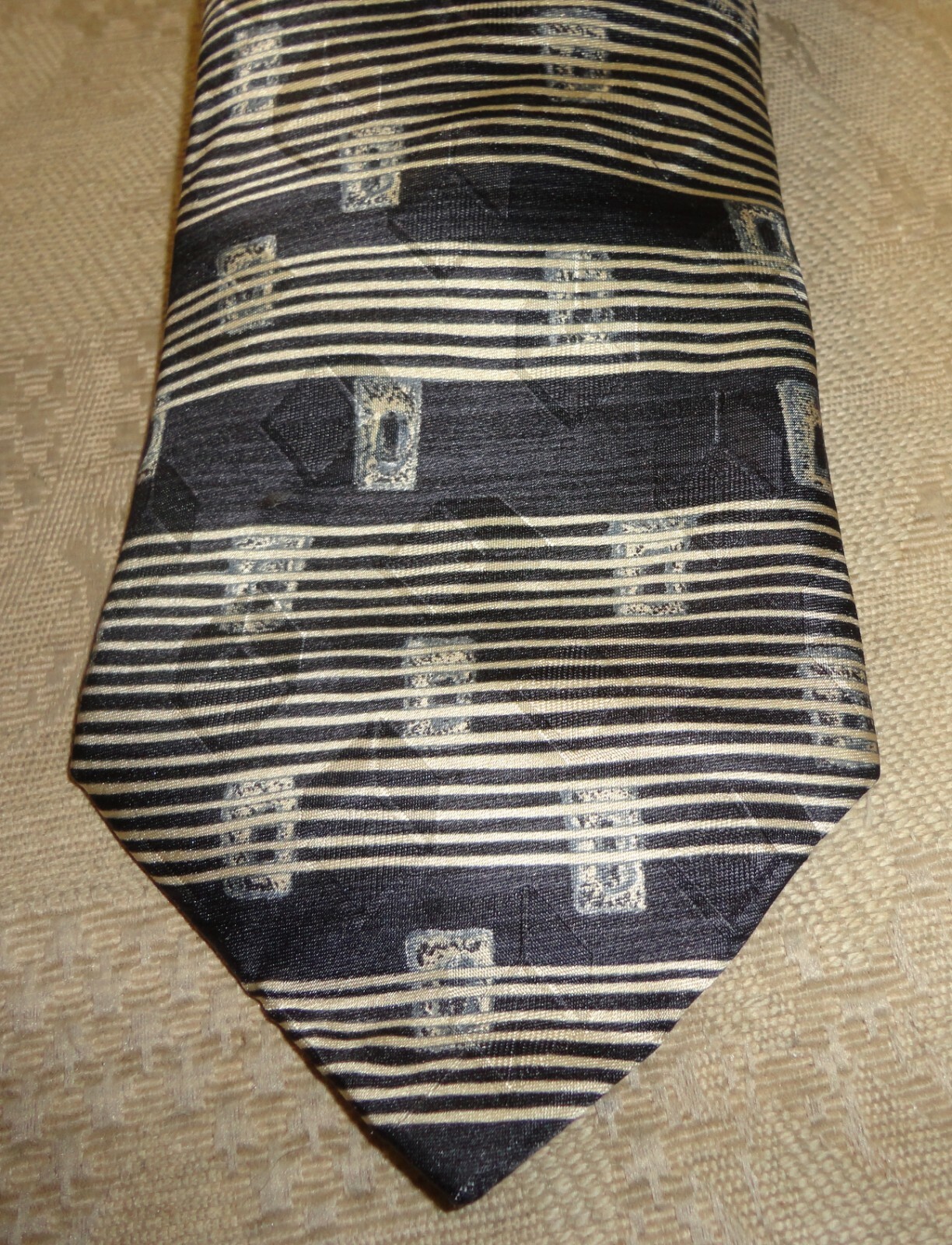 Picture 4 of 4