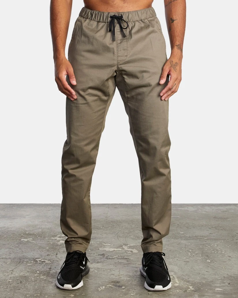 RVCA Spectrum Track Pants III Men's Sport Athletic Joggers NEW NWT Medium