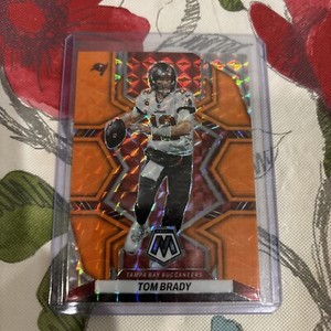 2022 Panini Mosaic Tom Brady #182 Orange Reactive Tampa Bay Buccaneers