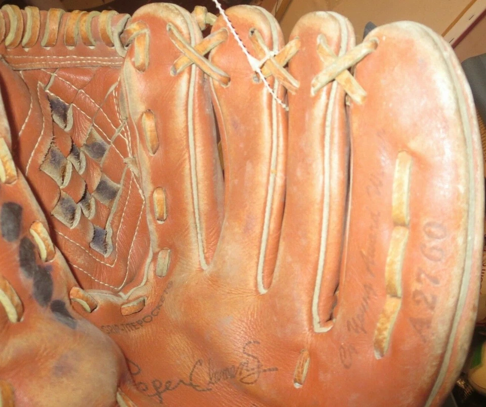 Guante de béisbol Wilson A2760 Roger Clemens Medias Rojas jóvenes niños modelo derecho Cy Young Foto 4 de 4