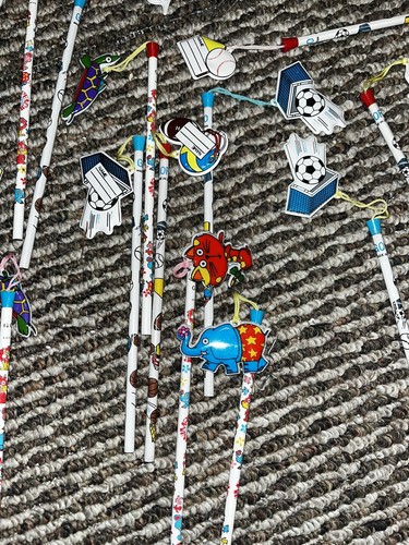Vtg Ribbon NO.2200 Animal Pencils Japan Sports Soccer Basketball Football Turtle - Picture 3 of 5