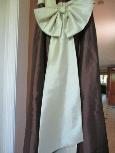 Bella Formal By Venus Size 8 BROWN /CREAM Formal Gown removable straps NWT - Picture 5 of 7