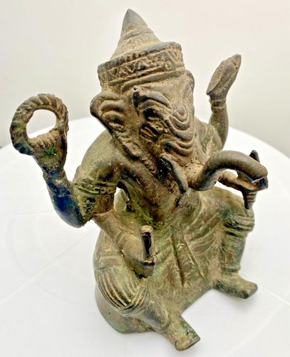 LOVELY AND VINTAGE BRONZE SEATED KHMER FOUR ARMED GANESHA STATUE 6.3" c1950 g. - Picture 8 of 10
