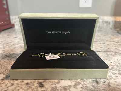 Van Cleef & Arpels Vintage Alhambra Chain Bracelet 18k Yellow Gold Black Onyx