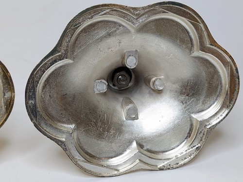 VINTAGE PAIR OF E.P. ZINC SILVER PLATED CANDLESTICKS SET OF 2 MADE IN ENGLAND - Picture 6 of 10