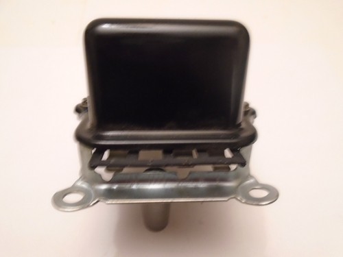 1963-1968 NUEVO STOCK ANTIGUO PONTIAC AMERICAN BOSCH REGULADOR DE VOLTAJE RAB 12-11 - Imagen 2 de 10