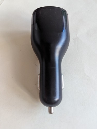 USB charger for outlet or car! (unused) - Zdjęcie 2 z 4