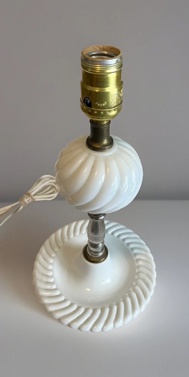 25+ Leviton Lamp In Collectible Table Lamps for sale | Updated Oct