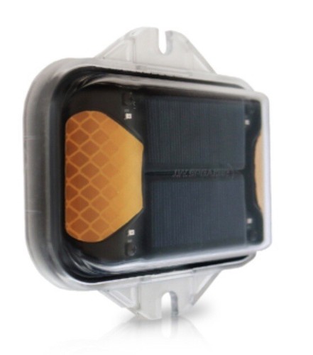 JW Speaker 210 Amber Solar Flasher and Warning Light With Mount Kit 0647071 (B) - Picture 2 of 9