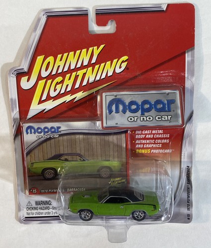 Johnny Lightning Lightning GREEN 1970 Plymouth Barracuda #15 New In Package - Picture 3 of 3