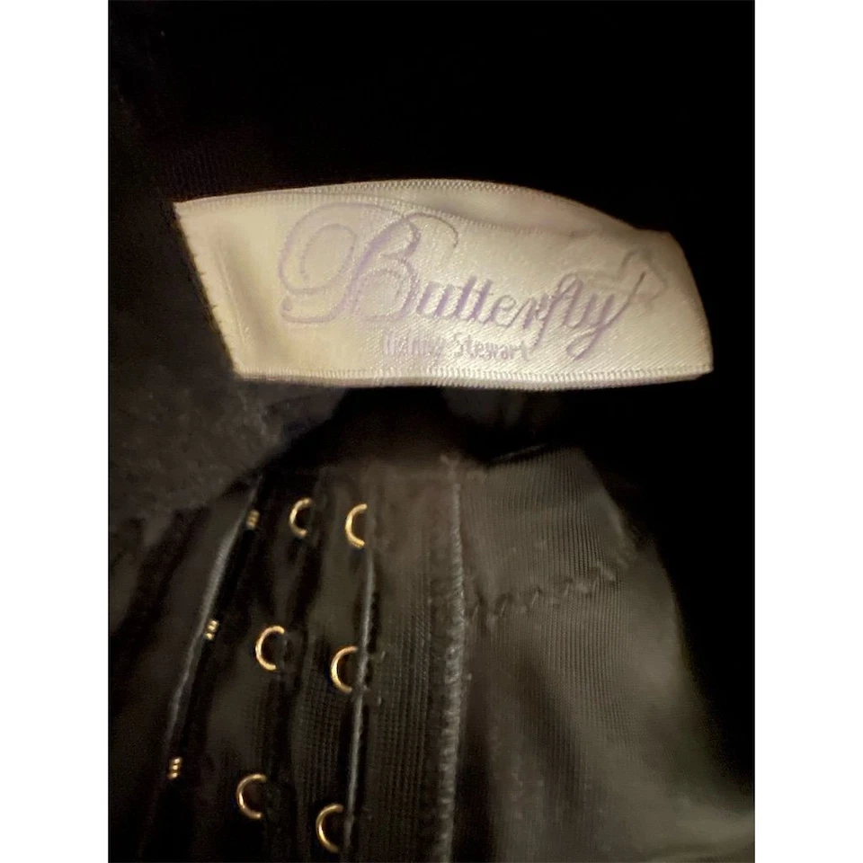 Sujetador sin tirantes para mujer Ashley Stewart 44DD negro ribete de encaje Foto 3 de 4