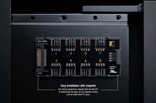 High Power 8-Channel Fan Hub for Ultimate Desktop Cooling - Black Finish - Picture 7 of 9