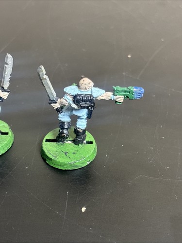 Warhammer 40k Classic METAL Space Marine Wolves Wolf Scouts OOP X2 Plasma - Picture 3 of 4