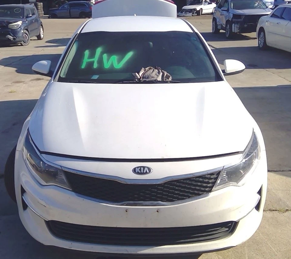 Cambio de transmisión Kia Optima 16 17 2018 19 20 en negro con moldura plateada Foto 2 de 4