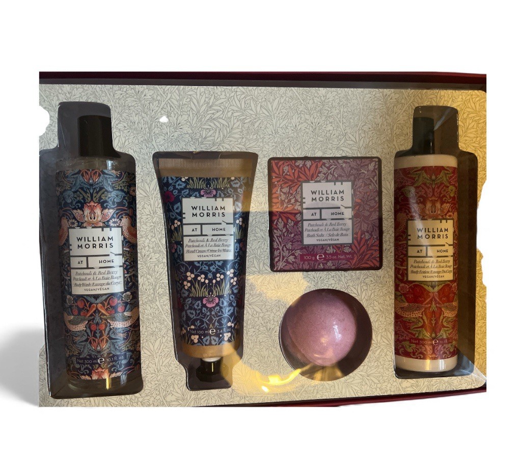 William Morris at Home Patchouli&Red Berry| Strawberry Thief Body Care Gift  Set