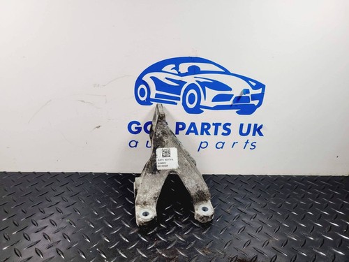 Jaguar XE 2018 Diesel 132kW Engine mounting bracket gx736037fa 21268