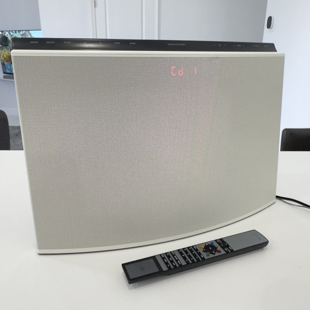 Bang & Olufsen Beosound 1 CD Player FM Radio 360 Sound