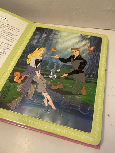 Disney Princess Pretty Puzzles (and Sweet Stories) Hardcover First Edition 2004 - Foto 10 di 14