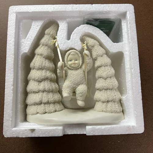 Estatuilla de porcelana oscilante Department 56 Snowbabies "When the Bough Breaks" - Imagen 2 de 4