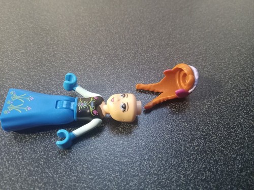 Friends Lego Minifigure And Horse Minifigure Lot - Picture 6 of 7