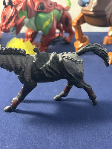 Lot Of 6 Random Figures ( He-man, Bakugab Dragonoid ) - Picture 8 of 19