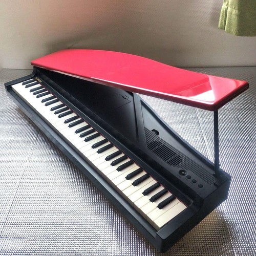 Korg MicroPiano 61-Key Digital Keyboard Red Arch Cover Design Tested Used Japan - Picture 3 of 7