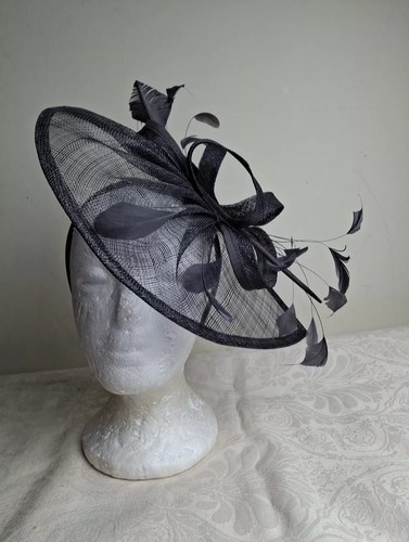 Hatinator, Snoxwell and Gwyther. One size. Elegant headpiece - Picture 7 of 9