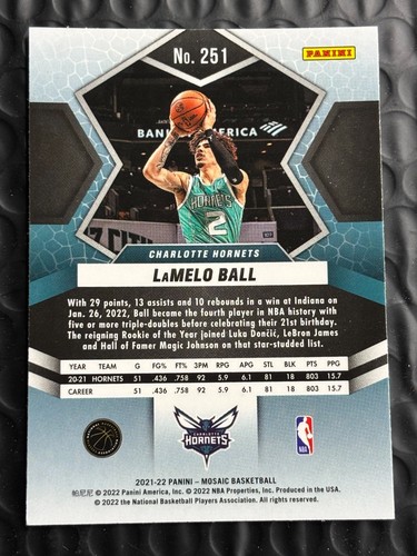 2021-22 Panini Mosaic - Orgoglio Nazionale LaMelo Ball #251 Charlotte Hornets - Foto 2 di 2