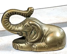 Vintage Brass Elephant Figurine Decor 4.2 Oz