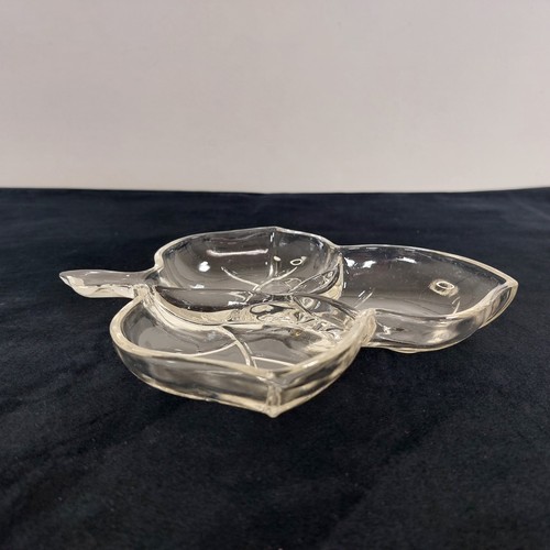 Clear Glass Divided Serving Dish Maple Leaf Tray Candy Dish Nuts 8 Inch Vintage - Picture 4 of 6