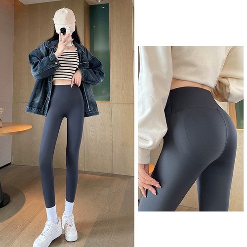 Comfortable Black Leggings for Women with High Waist and Tummy Control - Picture 6 of 22