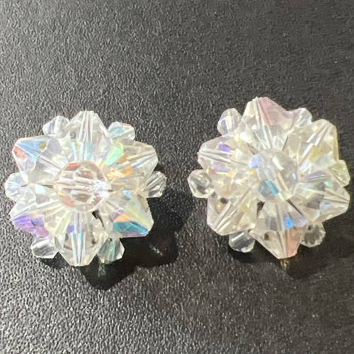 vintage clip on earrings Crystal Beads  - Picture 3 of 10