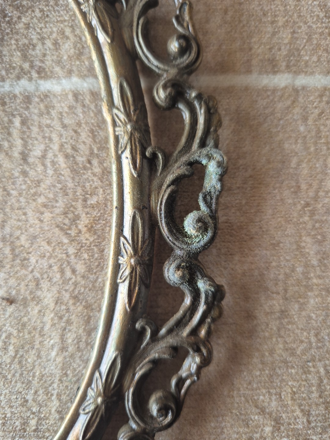 Picture 2 of 4