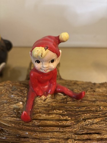 Vintage Christmas ELF ELVES FIGURINE PIXIES ON A Ceramic TREE LOG - 19”x.12”x9” - Picture 11 of 11