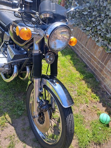 Suzuki Gt550 - Picture 4 of 6
