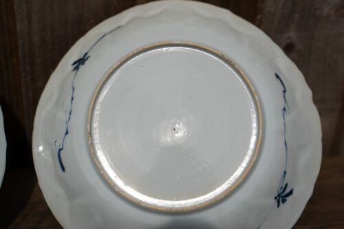 A Pair Of Chinese Kangxi Period Plates 22cm Diameter - Picture 21 of 24