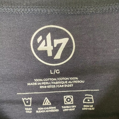 47 Brand Women’s Tee Size L Navy Red Atlanta Braves Athletic - Picture 2 of 7