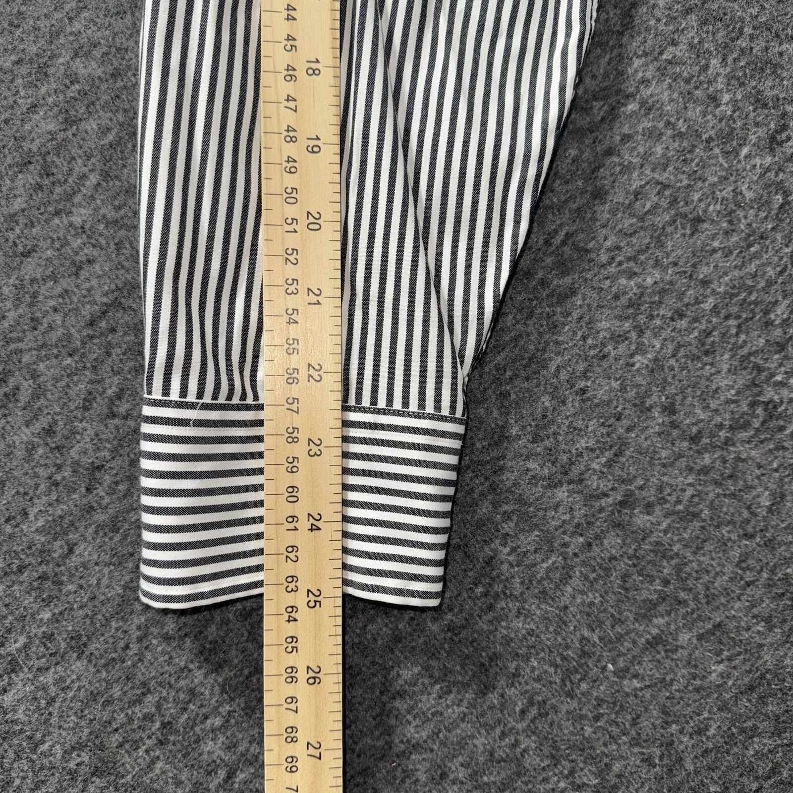 Picture 11 of 12
