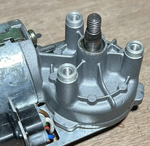 SWF 12V WIPER MOTOR 403 253 FORD SWMK 403 253 V88VG17508AA - Picture 4 of 4