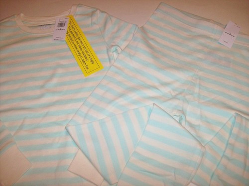 Old Navy Mädchen 2-teiliges Pyjama Set gestreift Nachtwäsche 4T 5T 6Kleinkind Neu - Bild 3 von 4