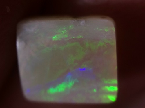 2.6TCW. Australian Mintabie Opal Gem - Green/Blue Flash (video) - Foto 9 di 12