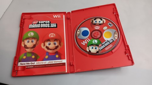New Super Mario Bros. Wii Video game (Wii, 2009). - Picture 3 of 10