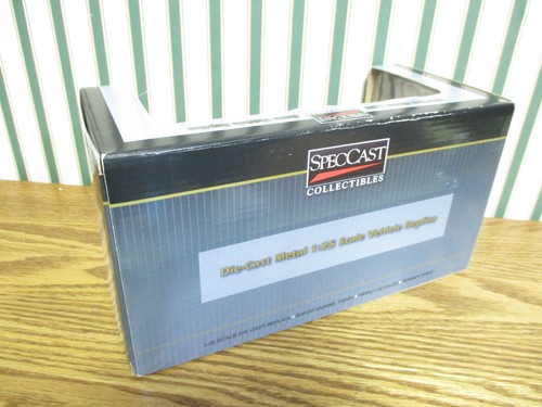Farber Bag & Supply Co. 1957 Chevy Stakebed Pickup By SpecCast 1/25th Scale - Picture 10 of 10