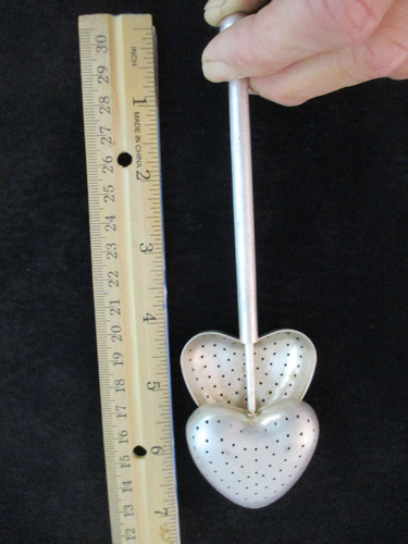 Piatto vintage retrò argento forma cuore ~ manico a spinta ~ insolito ~ infusore tè - Foto 3 di 5