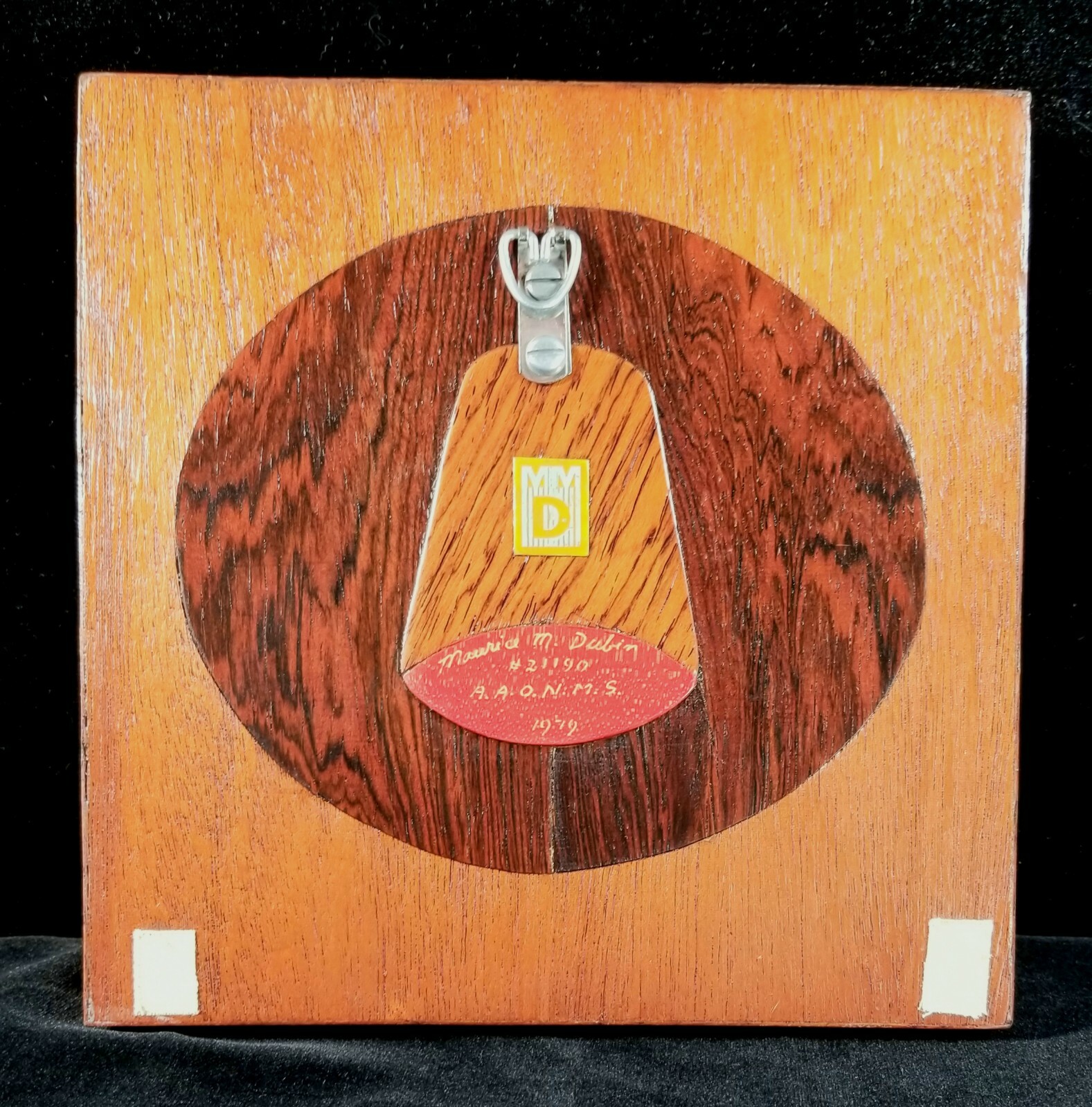 Picture 2 of 8