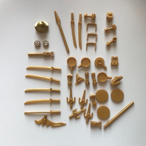 40 Original Lego Golden Weapon Accessories Helmet Batman Marvel