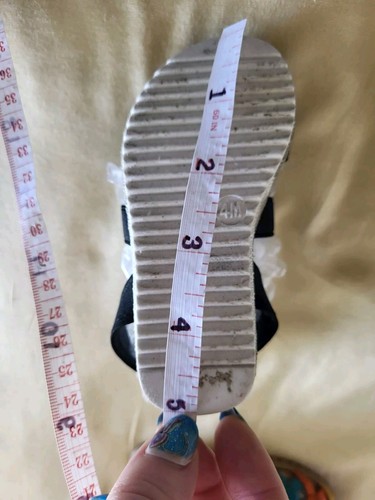 2 Pairs Toddler Girl Sandals Size 13 Fernanda & Size 4M Hotcakes - Picture 7 of 9