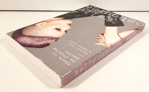 There Is No F*cking Secret : Letters from a Badass Bitch by Kelly Osbourne - Bild 3 von 8