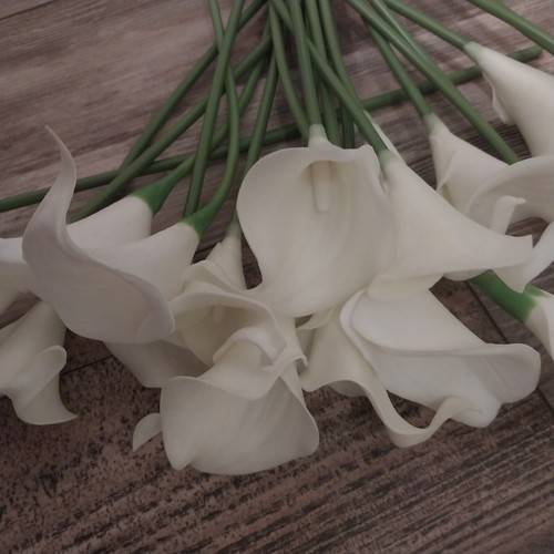 21pc Real Touch Calla Lily Artificial Flowers - Picture 3 of 3